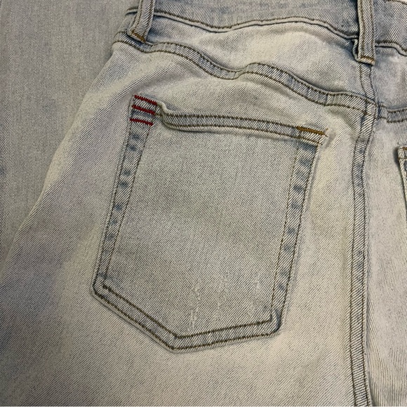 BDG Urban Outfitters Kick flare high rise crop light wash size 29 - Picture 6 of 9